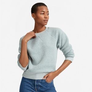 Everlane The ReNew Fleece Raglan Sweatshirt - size L - pale blue